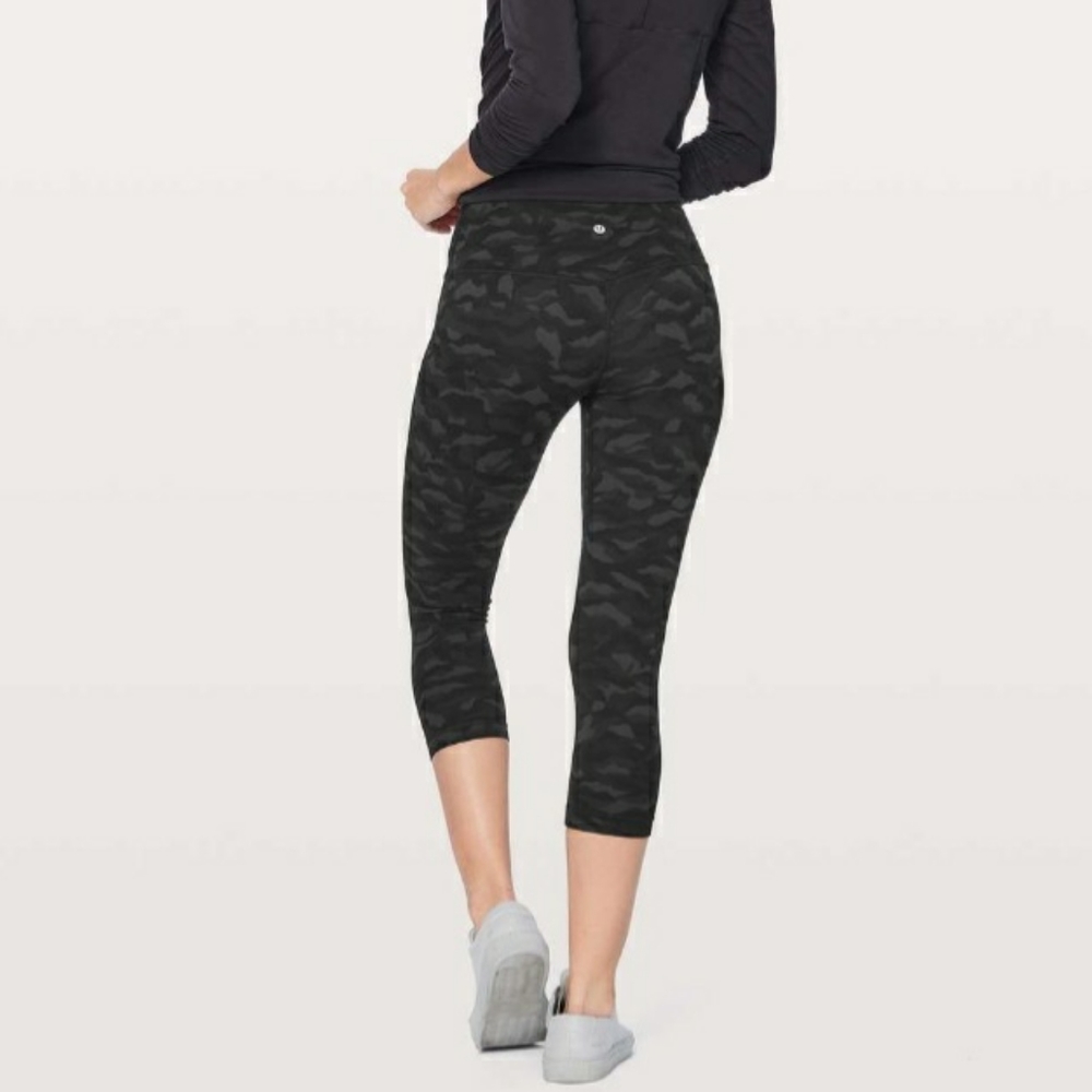 NWT Lululemon Align Crop 21*